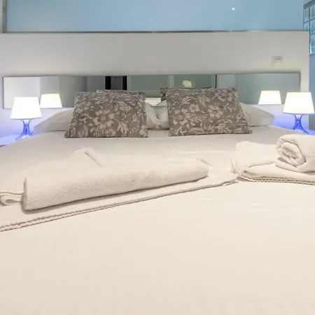 Flatguest Santa Catalina + Beach + Central + Wifi * Las Palmas de Gran Canaria